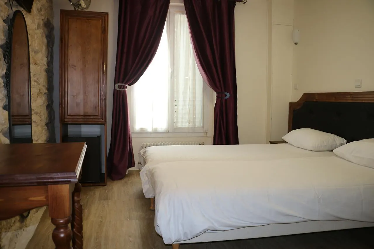 Gry hotel de Clermont París